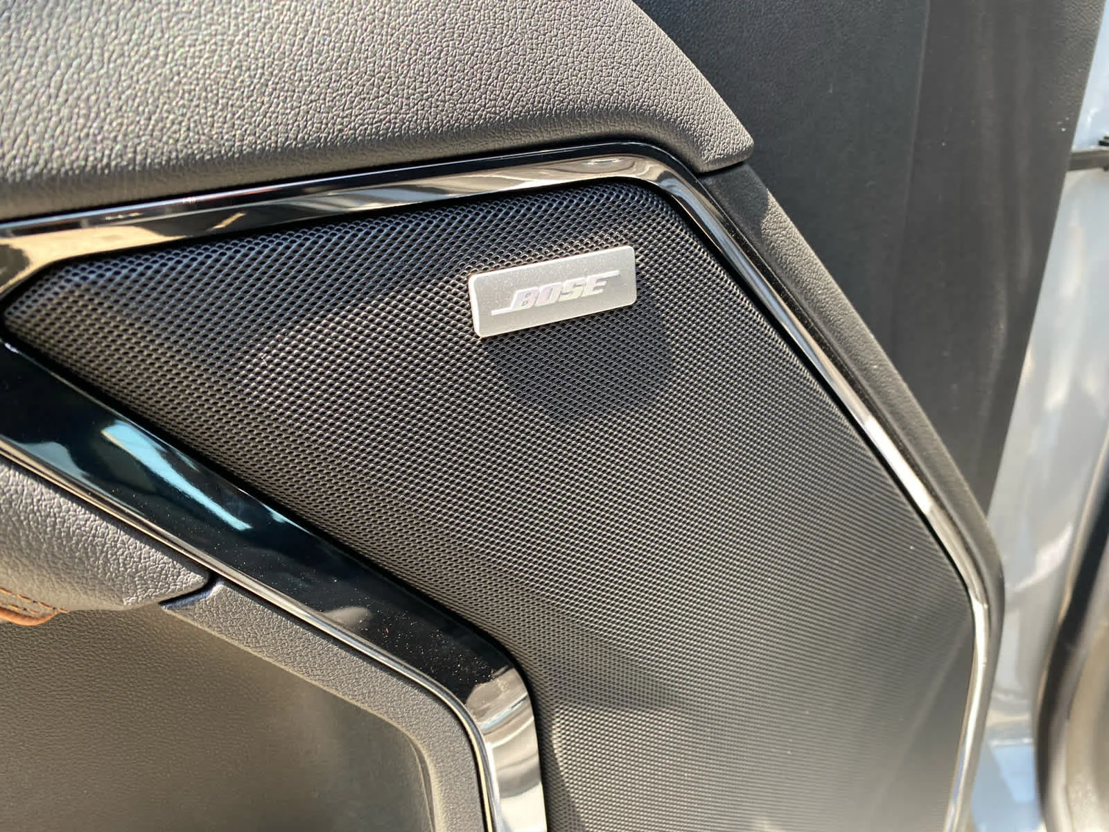 New 2026 Sterling Metallic GMC AT4 image 9
