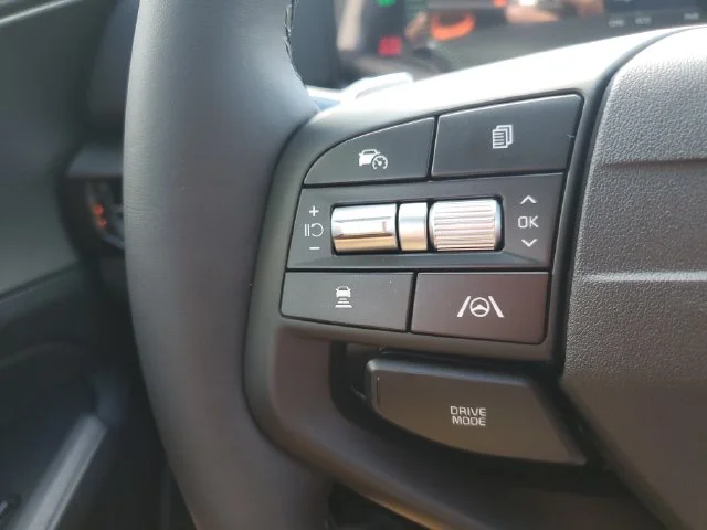 New 2027 Gravity Gray Kia LX image 21