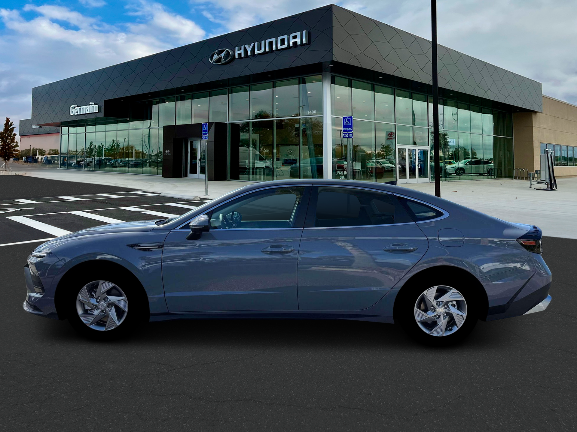 New 2026 Transmission Blue Hyundai SE image 3