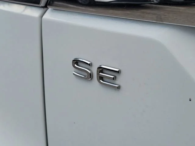 2024 Volkswagen Atlas SE w/Tech - Photo 8
