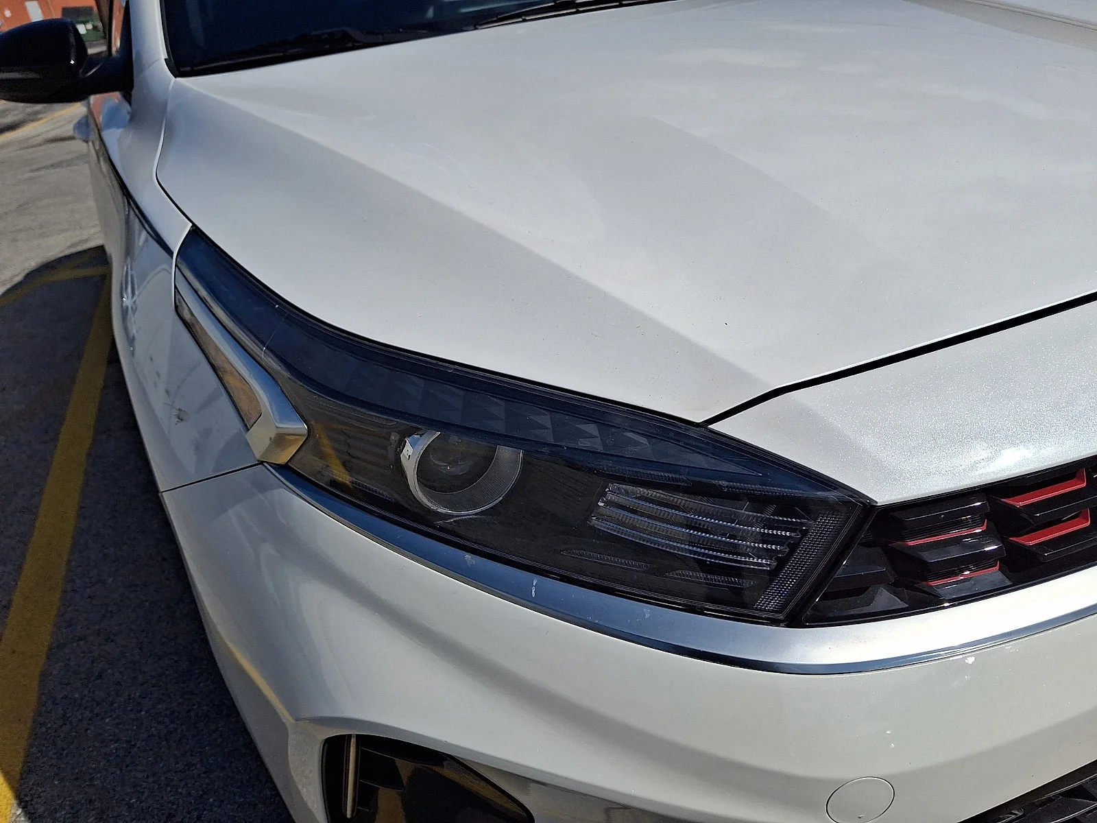 Certified Used 2022 White Kia GT-Line image 12