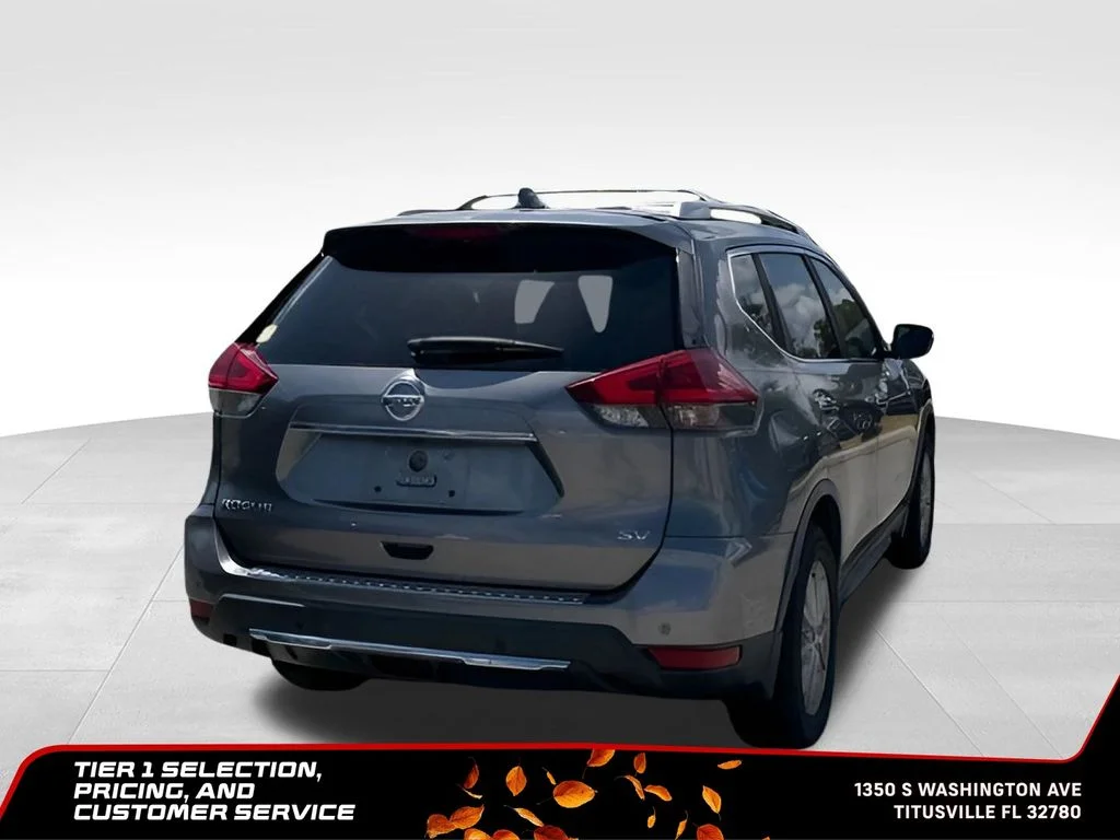 Used 2019 Gray Nissan SV image 11