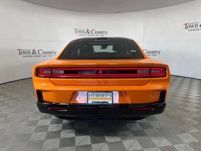2025 Dodge Charger Daytona R/T - Photo 10