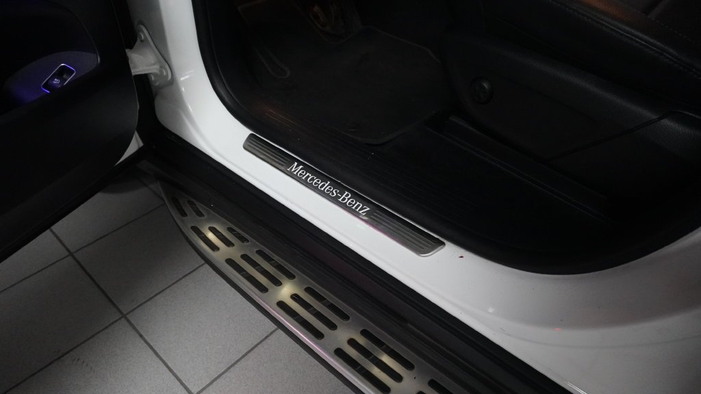 Certified Used 2024 Black Mercedes-Benz GLE 350 image 41