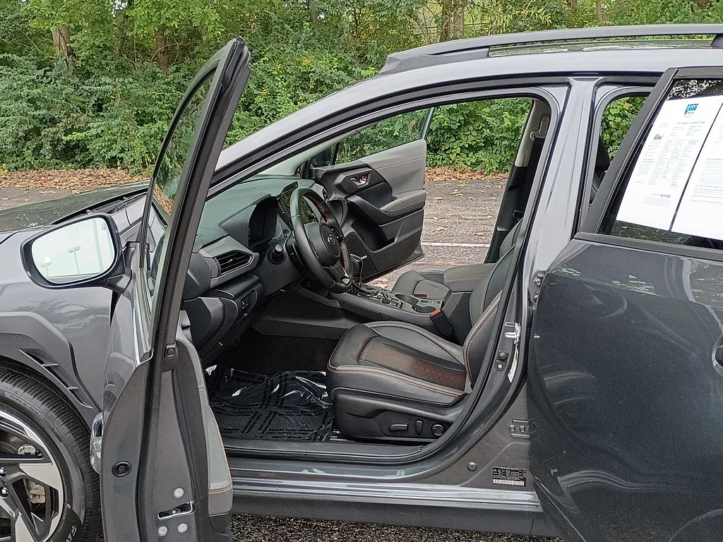 Used 2025 GRAY Subaru Limited image 11