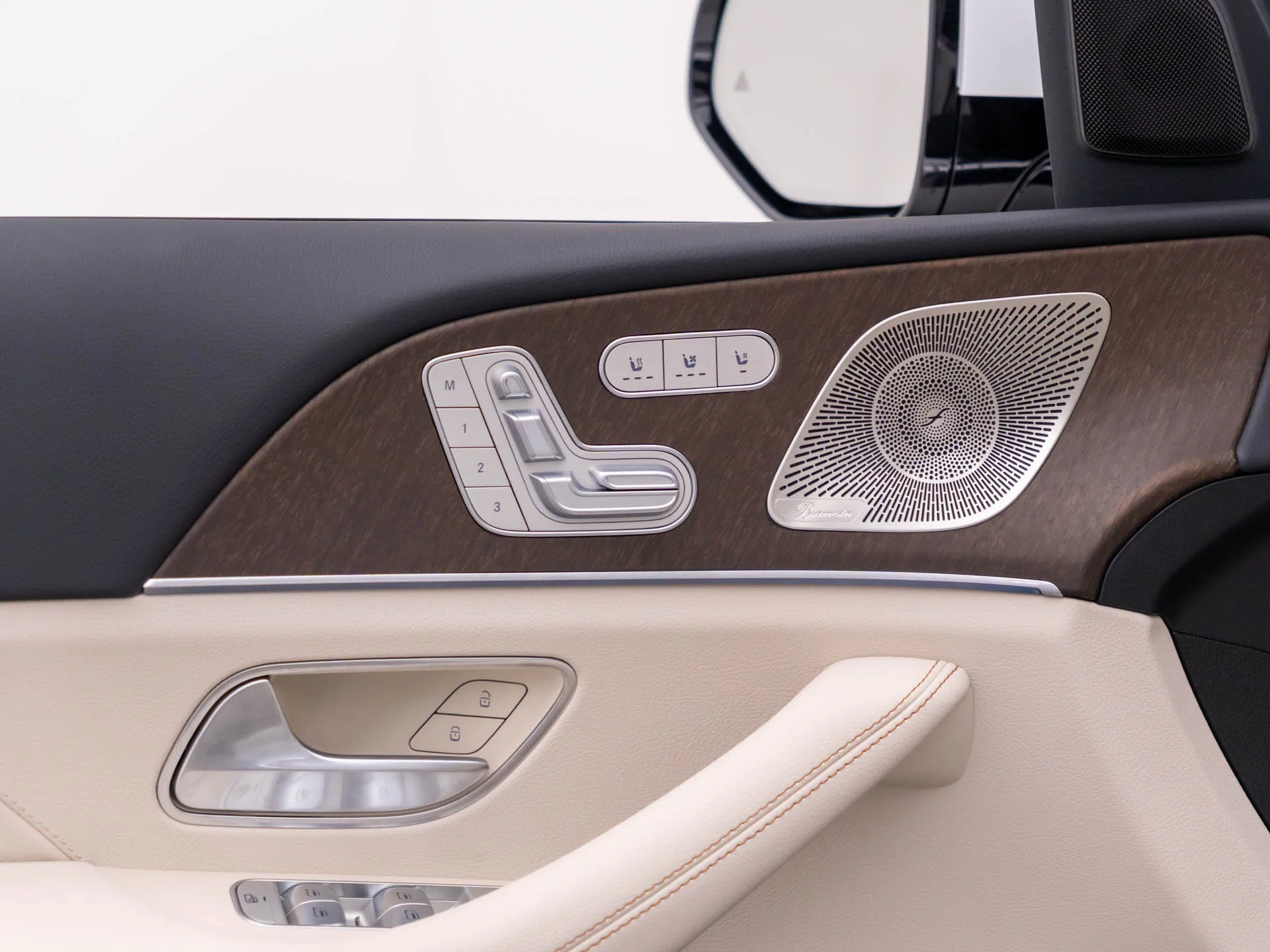 New 2027 White Mercedes-Benz GLE 450 image 15