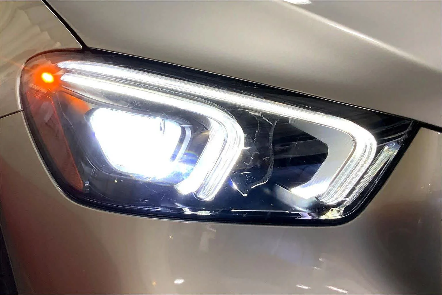 Used 2020 Mojave Silver Metallic Mercedes-Benz GLE 350 image 28