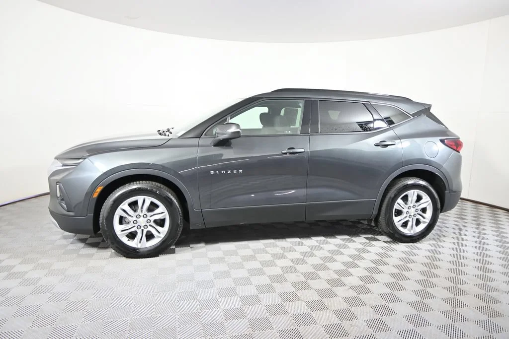 Used 2020 Chevrolet Blazer 2LT with VIN 3GNKBHRSXLS624219 for sale in Forest Lake, Minnesota