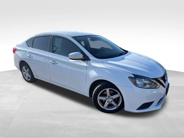 Used 2018 White Nissan SV image 1