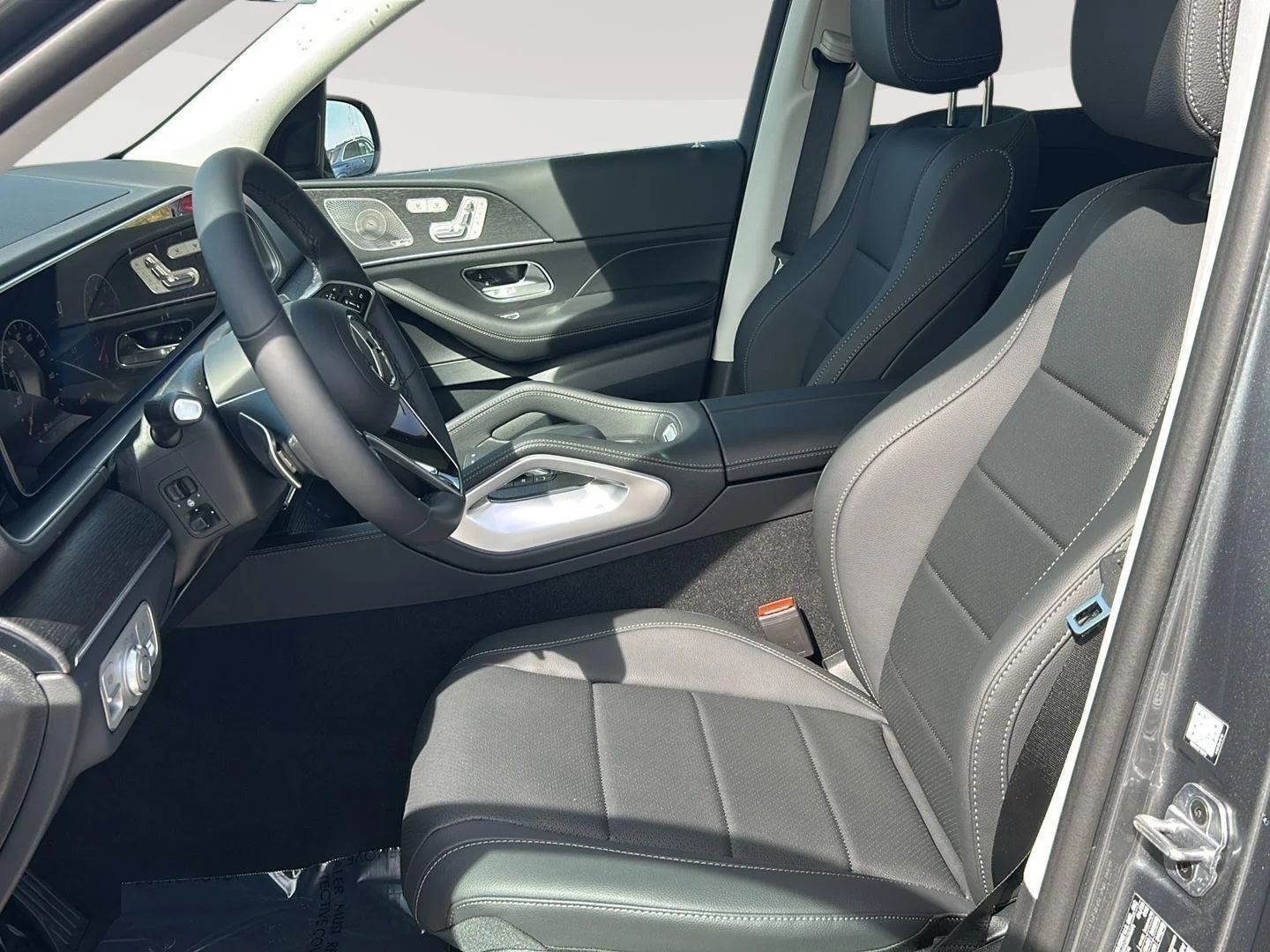 New 2026 Selenite Grey Metallic Mercedes-Benz GLE 450 image 13