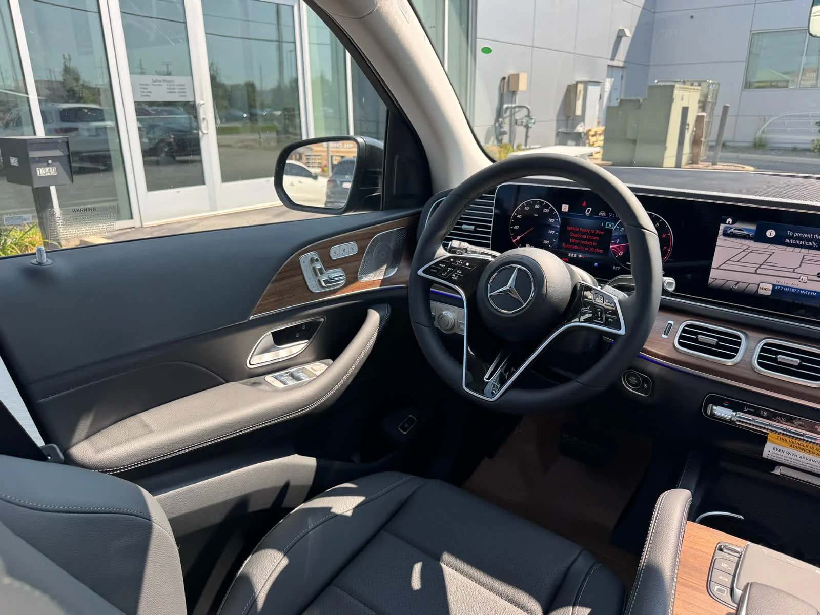 New 2026 Black Mercedes-Benz GLE 450 image 38