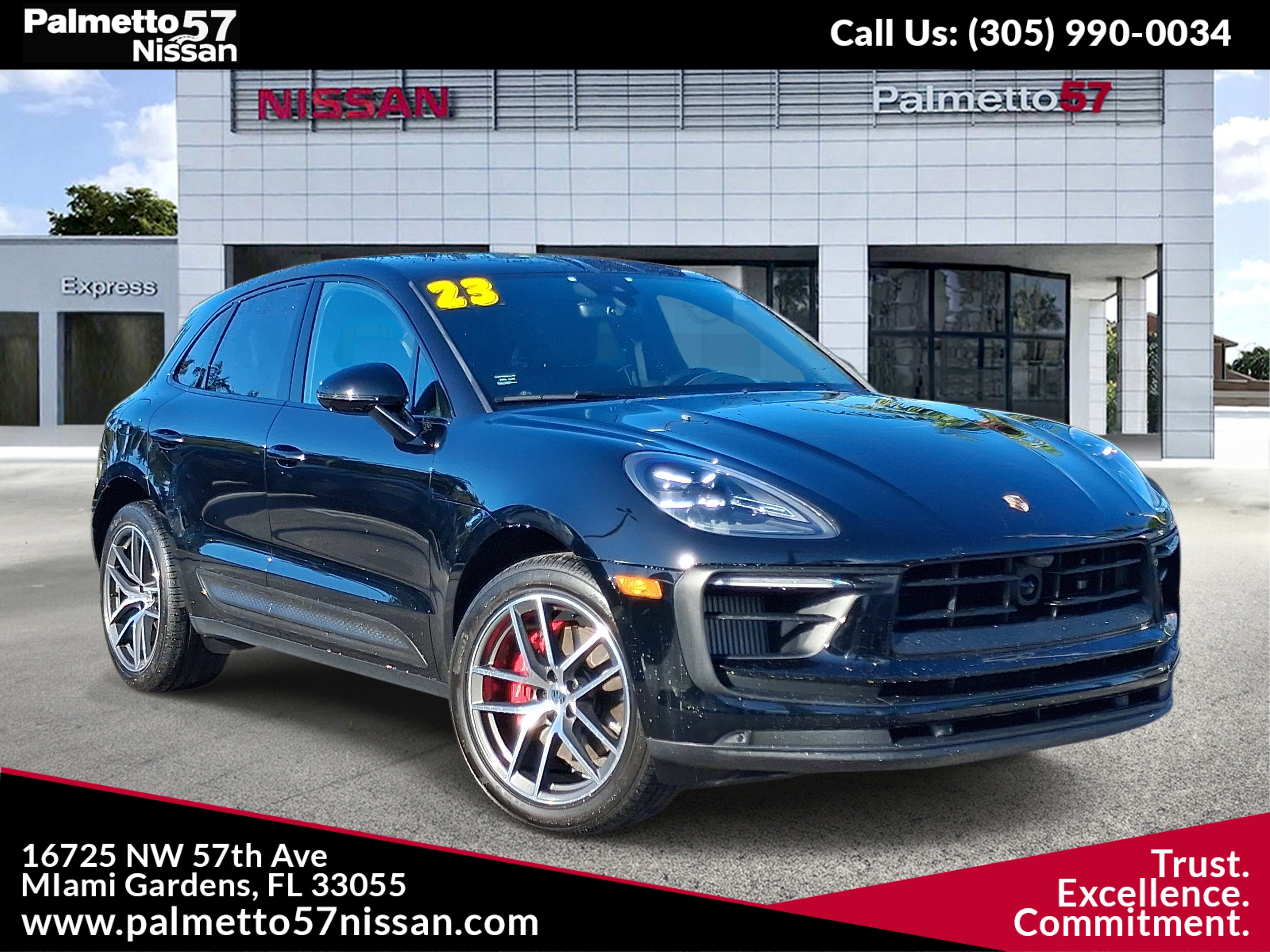 2023 Porsche Macan S's photo