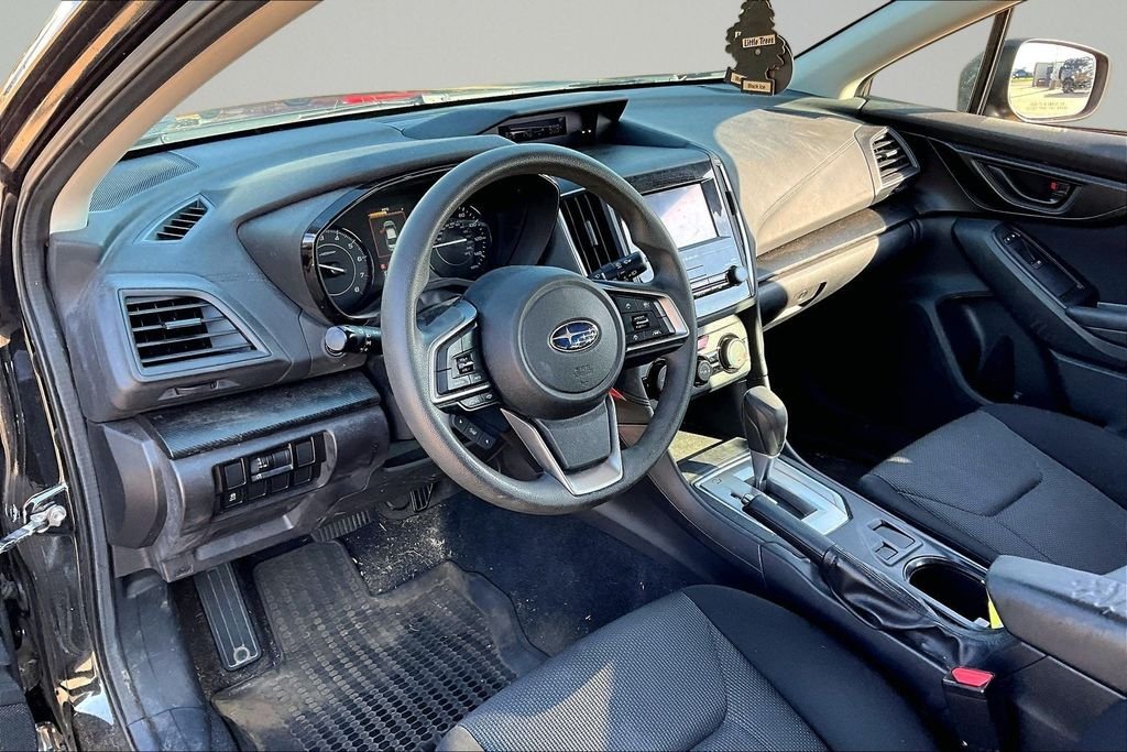 Used 2022 Black Subaru Base image 10