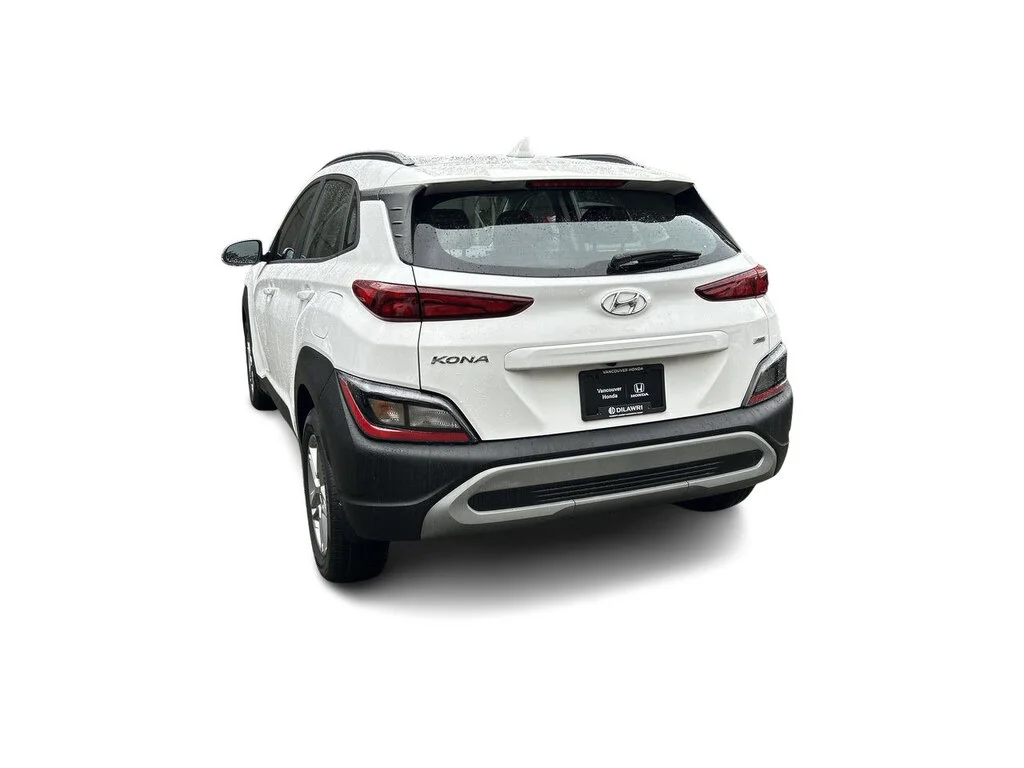 Used 2023  Hyundai 2.0L AWD Essential   No Accidents   Local BC   Dil image 11