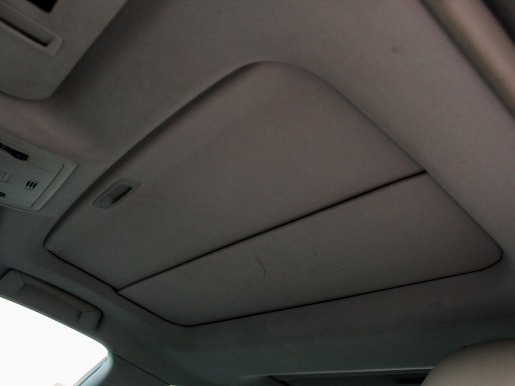 Used 2018 Nebula Gray Pearl Lexus Base image 26