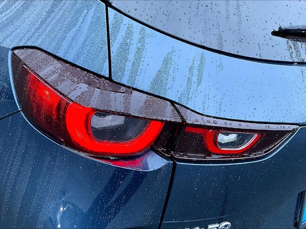 Used 2025 Blue Metallic Mazda 2.5 S Preferred Package image 33