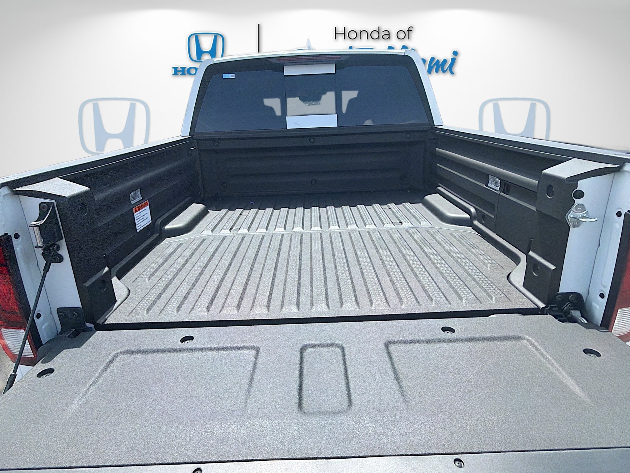 New 2026 Platinum White Pearl Honda RTL image 21