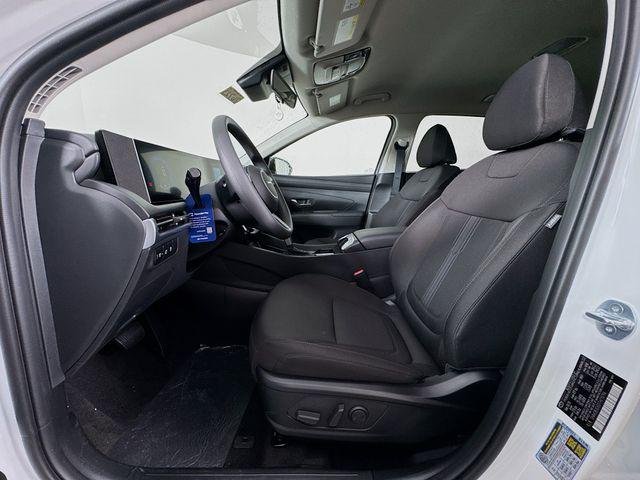 New 2026 White Hyundai SEL FWD image 34