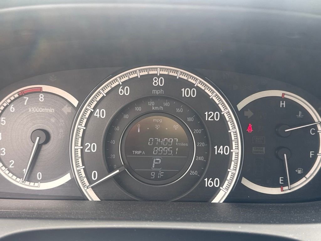 Used 2017 Black Honda EX image 10