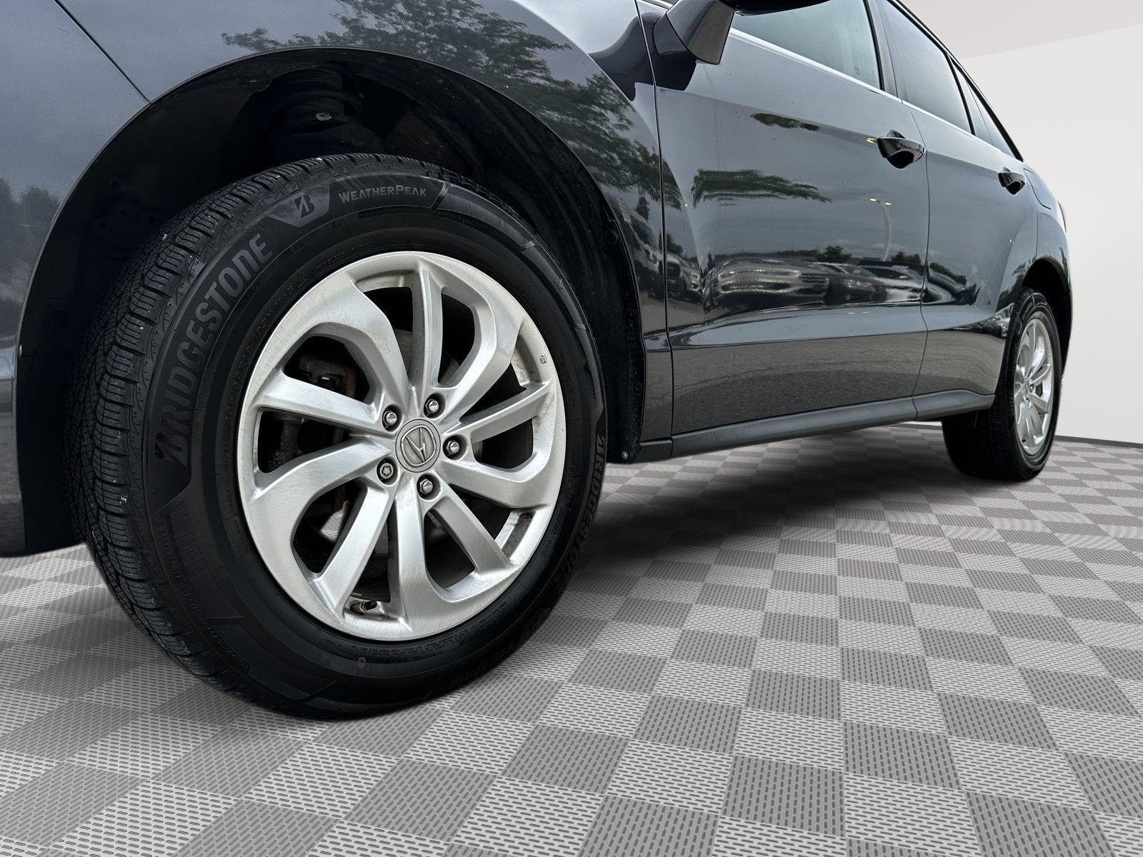 Used 2016 Graphite Luster Metallic Acura AcuraWatch Plus Pkg image 6