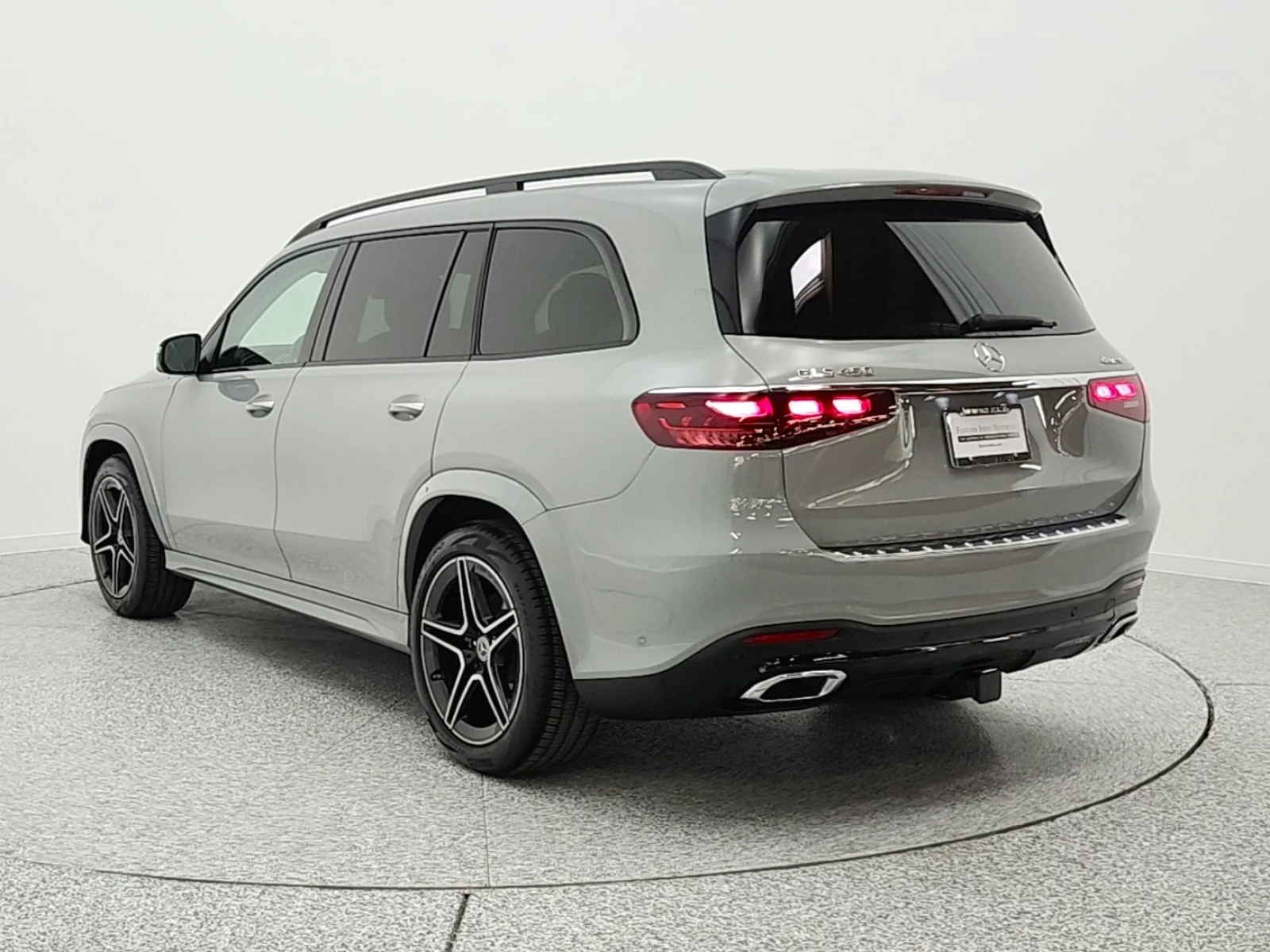 Used 2024 MANUFAKTUR Alpine Grey Mercedes-Benz GLS 450 4MATIC® SUV image 7