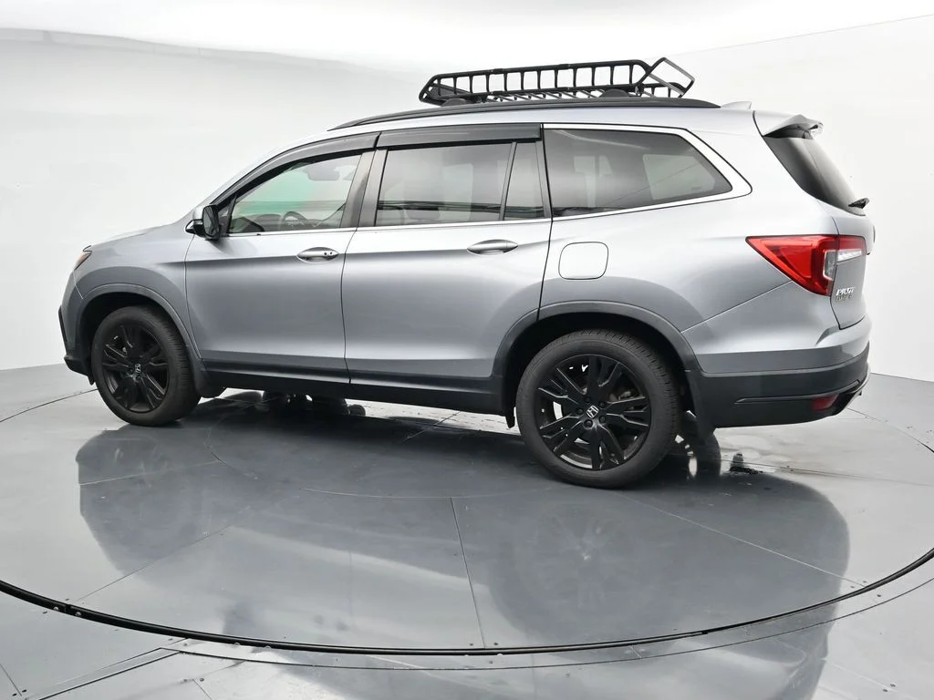 Used 2022  Honda Special Edition image 4