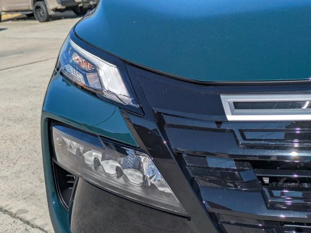 New 2026 Obsidian Green Pearl Nissan Rock Creek® image 10
