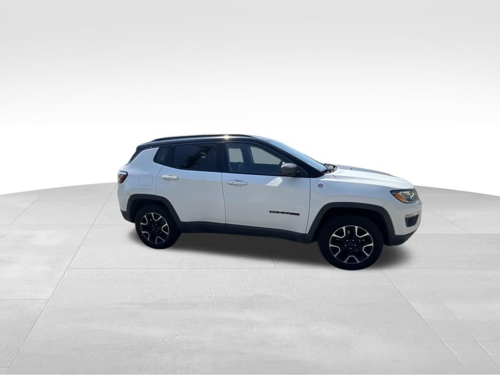 Used 2021 White Jeep Trailhawk image 18