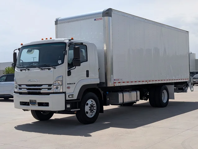 New 2025 Isuzu
