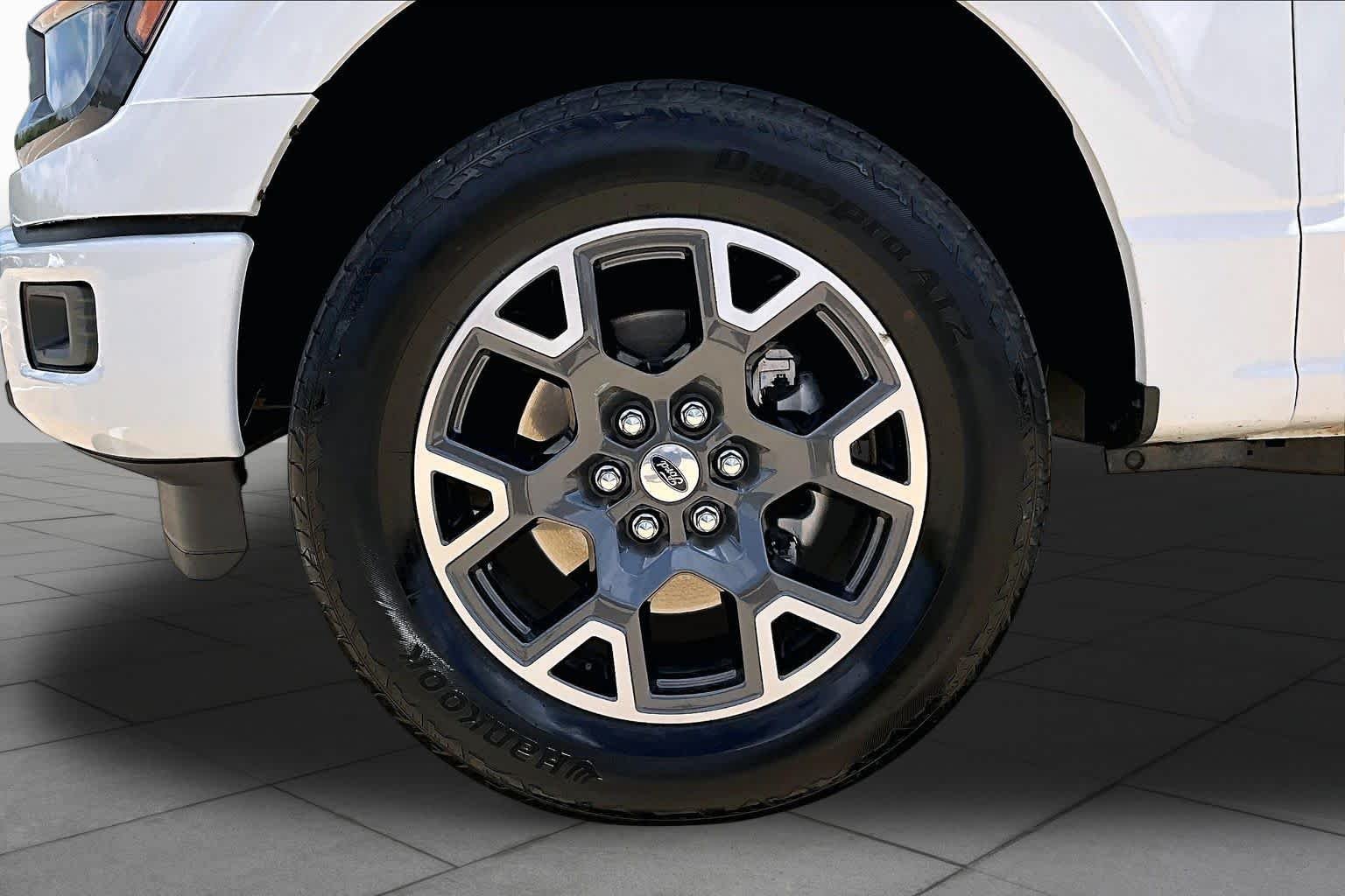 Used 2025 Oxford White Ford STX image 11