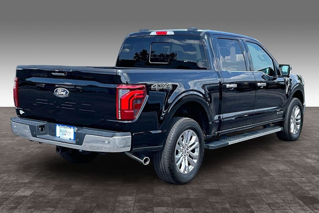 Used 2024 Black Metallic Ford Lariat image 28