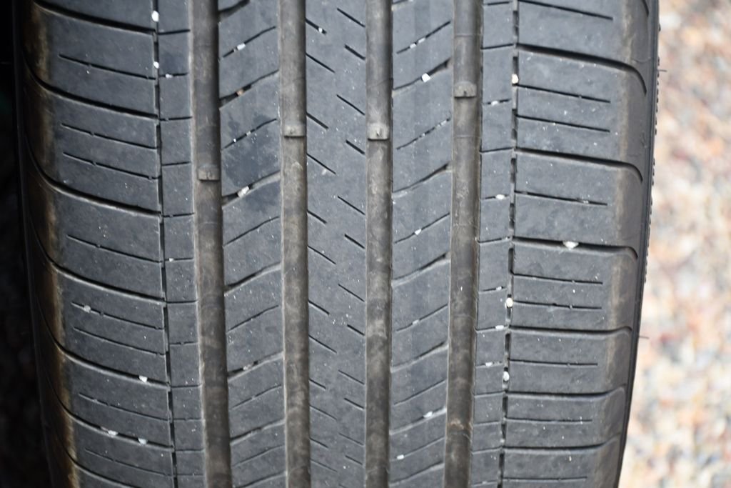 Used 2025 Gray Mazda Premium Plus Hybrid image 31