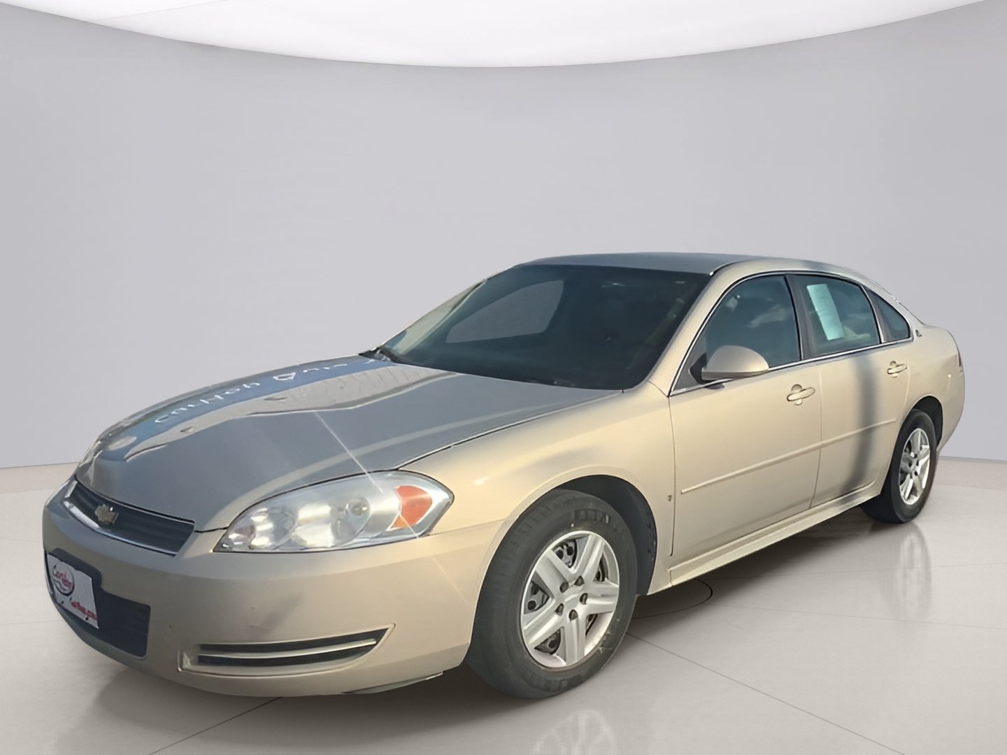 Used 2009 Gold Chevrolet LS image 3