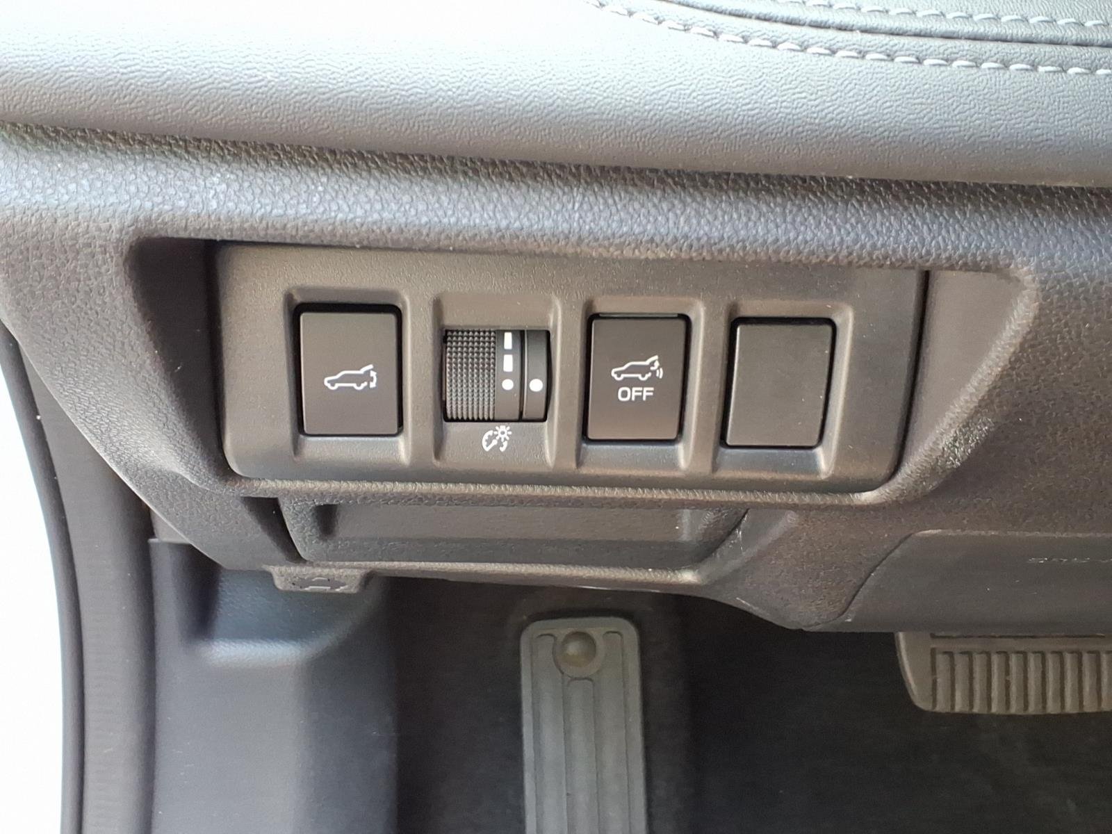 Certified Used 2023 Crystal White Pearl Subaru Limited image 19