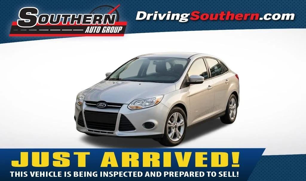 2013 Ford Focus Sedan SE's photo