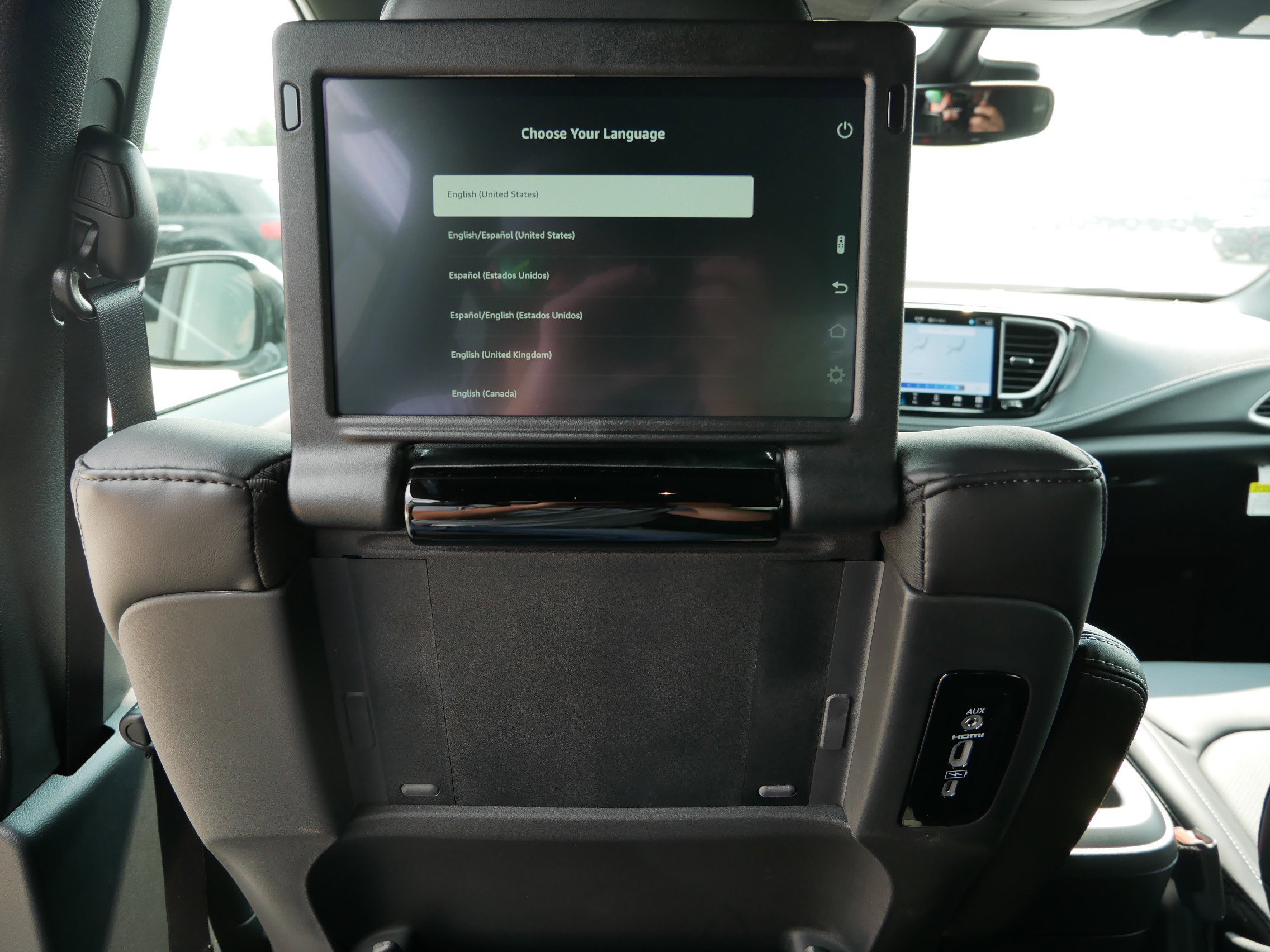 2025 Chrysler Pacifica Select - Photo 14