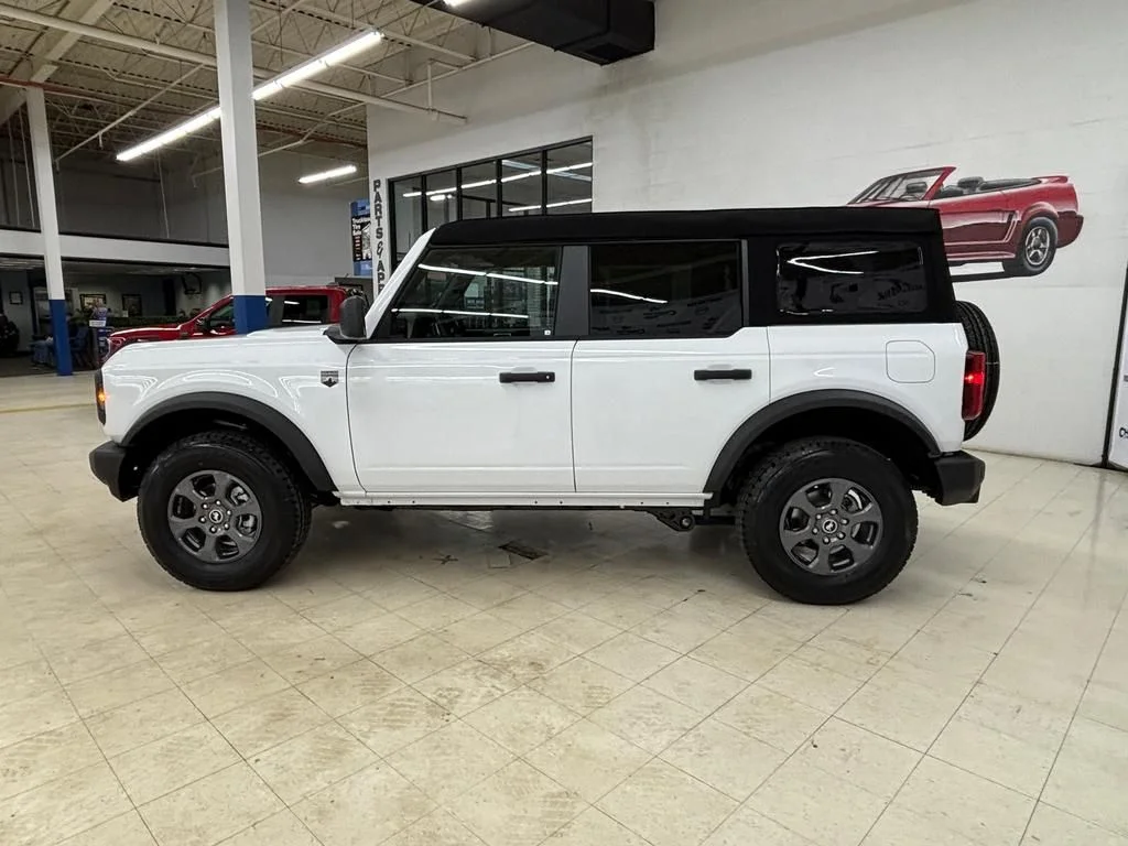 New 2025 Oxford White Ford Big Bend® image 4