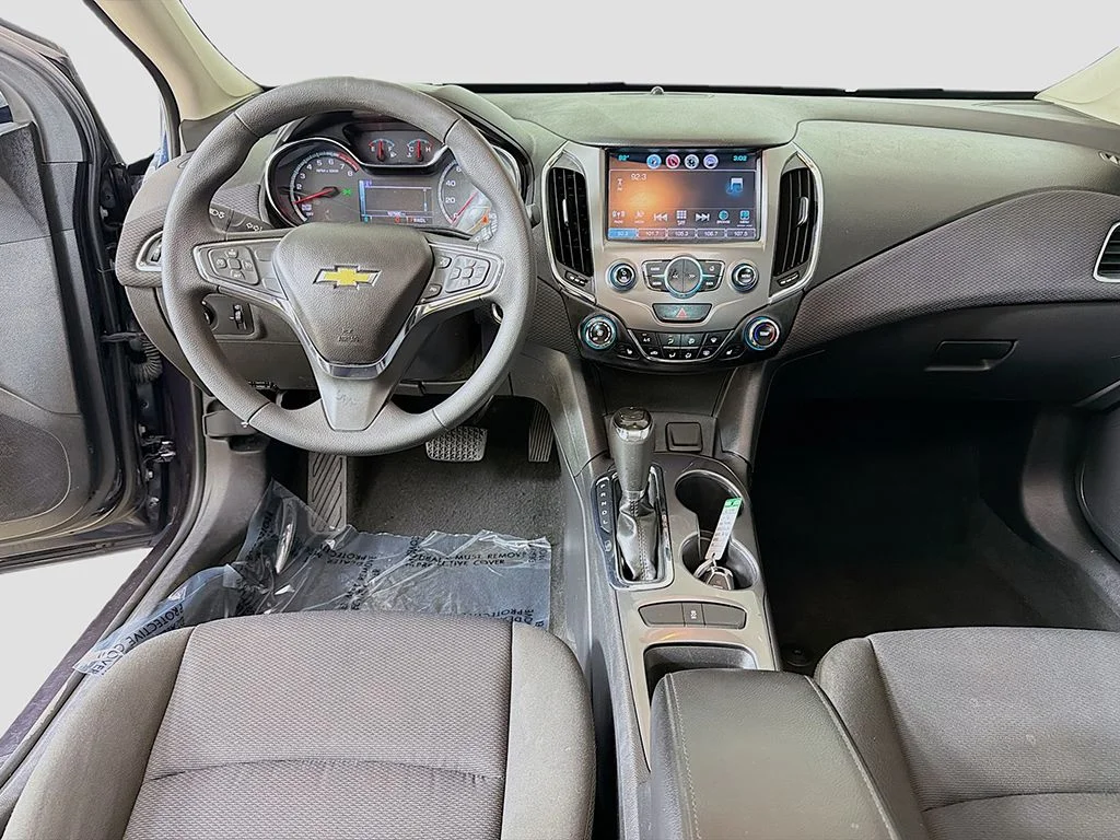 Used 2016 Blue Ray Metallic Chevrolet LT image 27