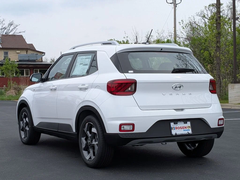 New 2026 White Hyundai SEL image 5