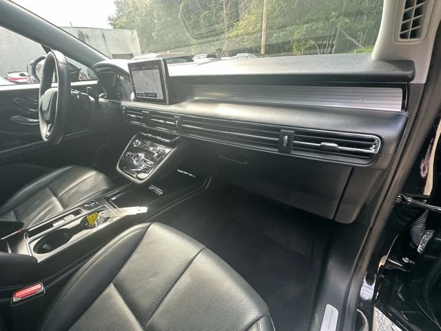 Used 2022 Black Lincoln Standard image 33