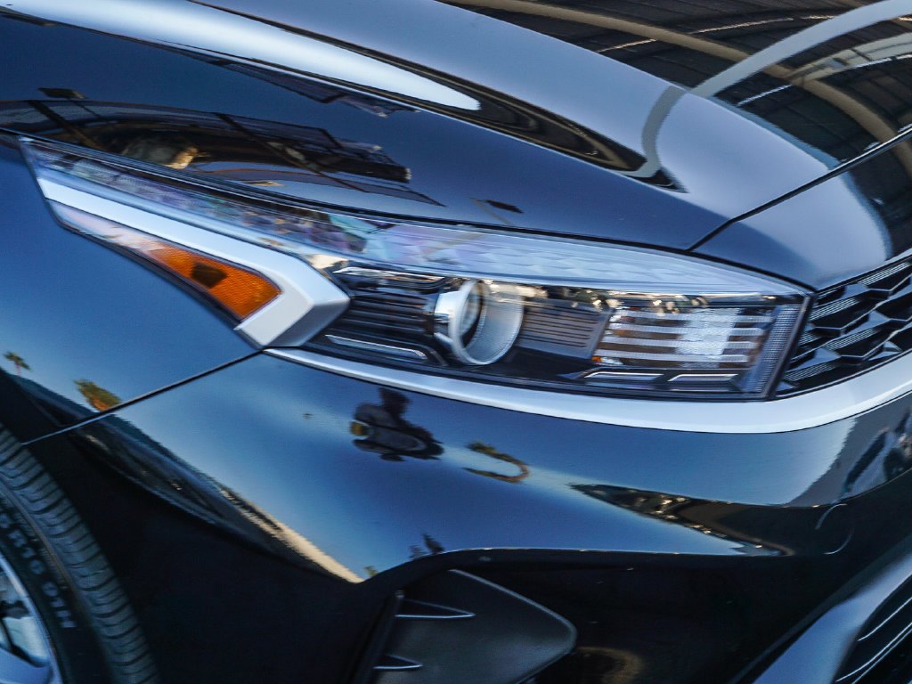 Used 2024 Black Kia LXS image 11