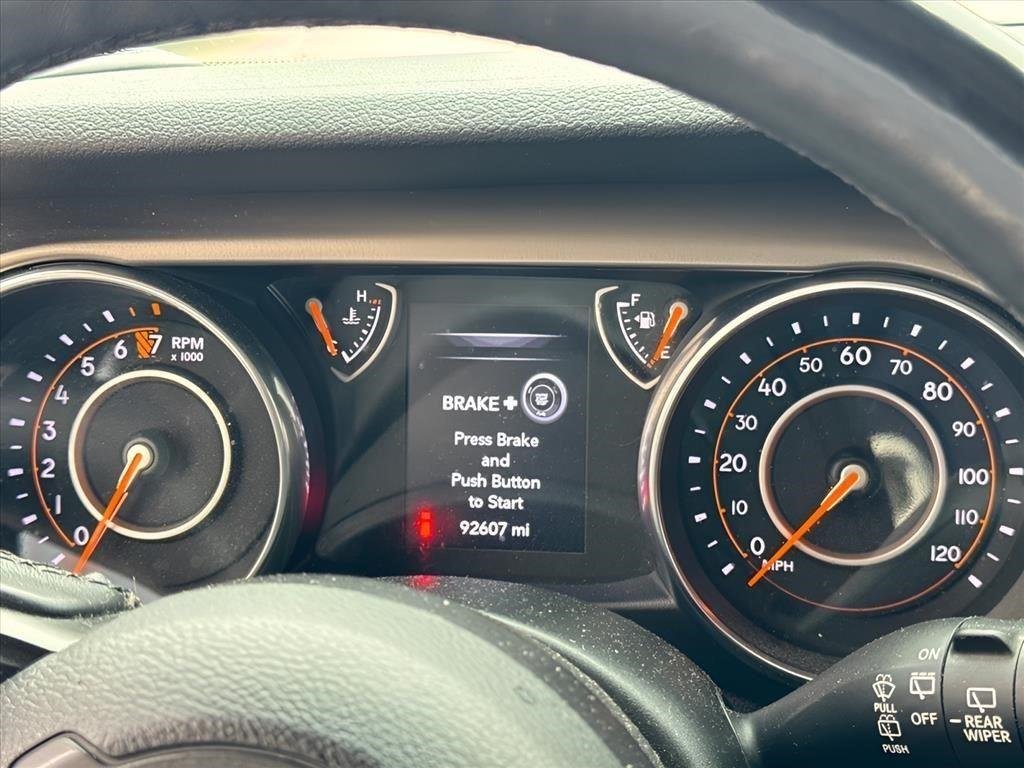 Used 2018 Sting-Gray Clearcoat Jeep Sport S image 17