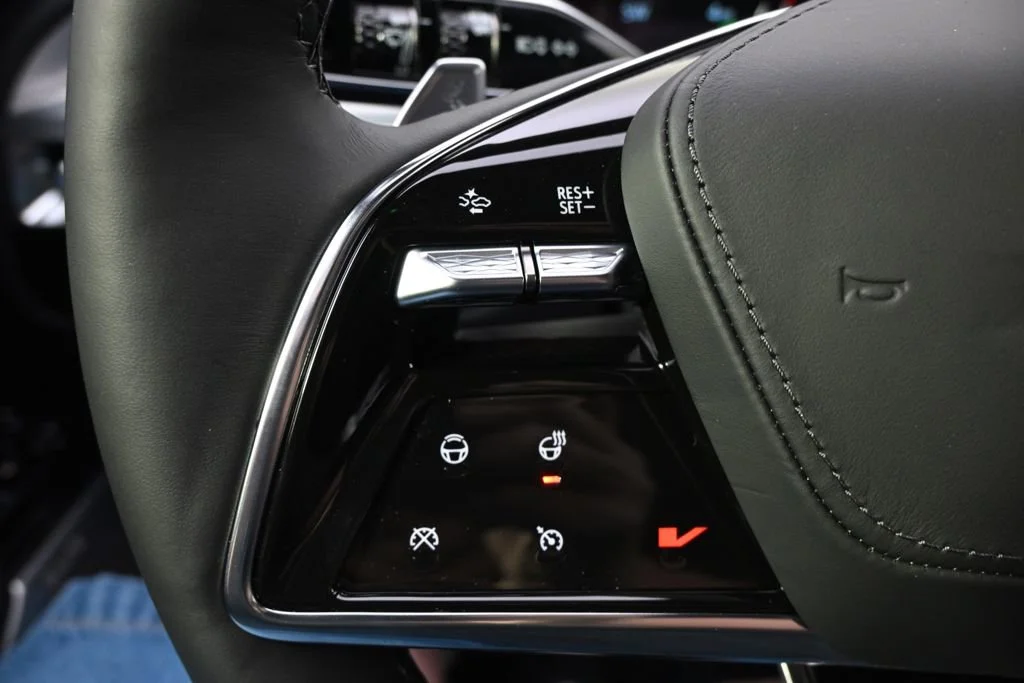 2026 Cadillac LYRIQ V - Photo 33