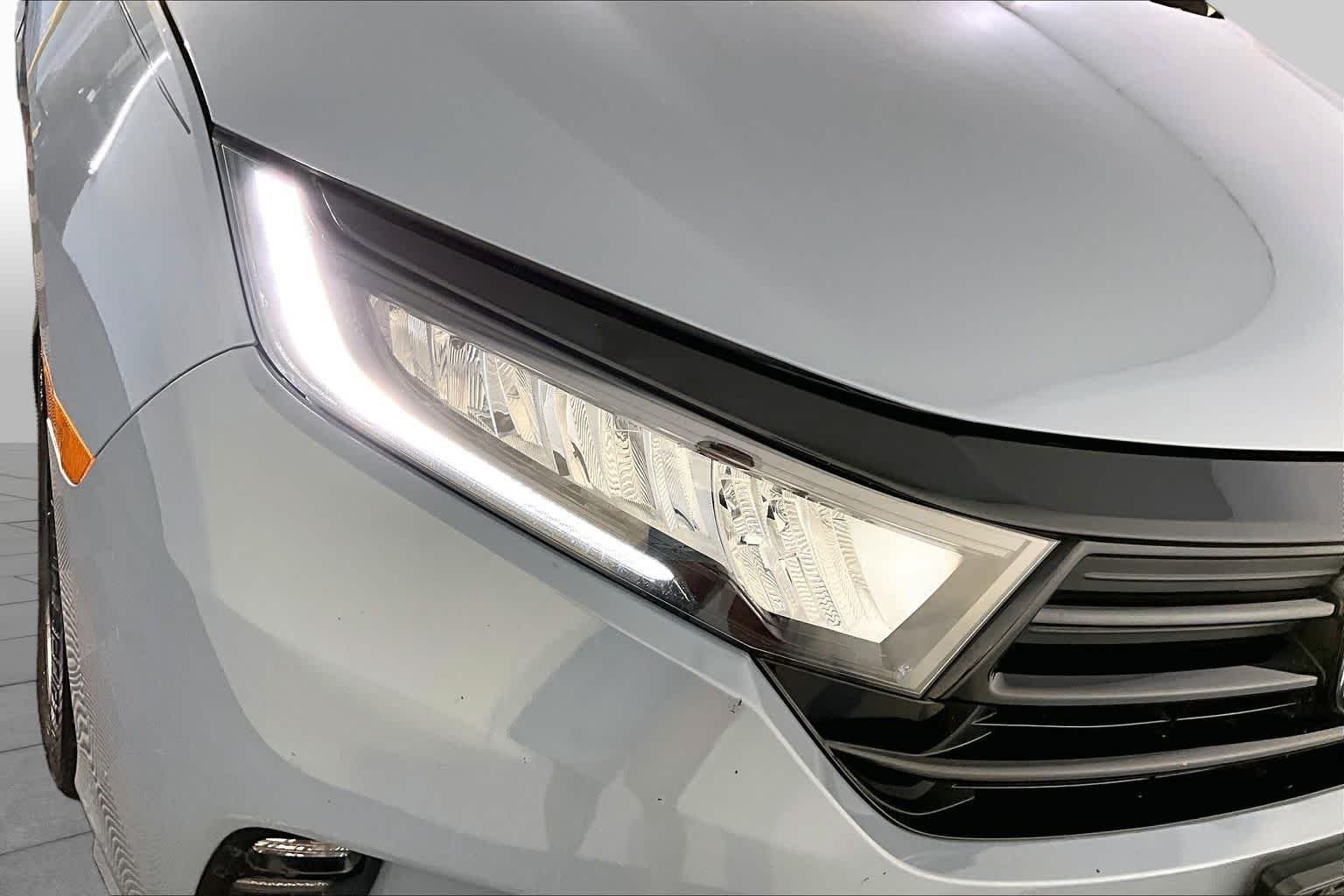 Used 2023 Sonic Gray Pearl Honda Sport image 26