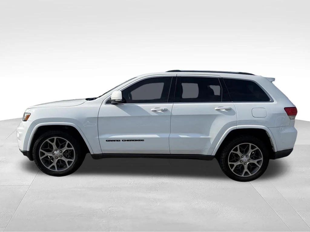 Used 2018 Jeep Grand Cherokee Limited Sterling Edition with VIN 1C4RJEBG9JC124991 for sale in Pell City, AL