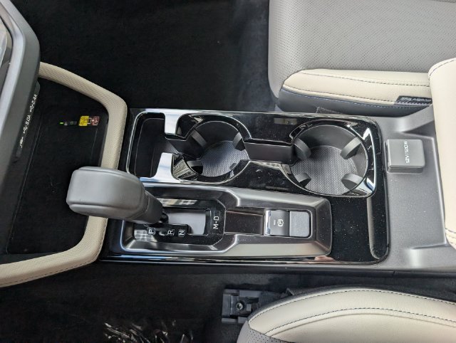 New 2026 CRYSTAL WHITE PEARL Subaru Limited Hybrid image 14