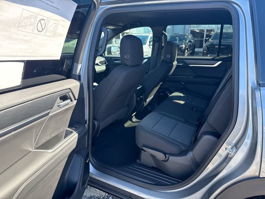 2026 GMC Acadia Elevation - Photo 23