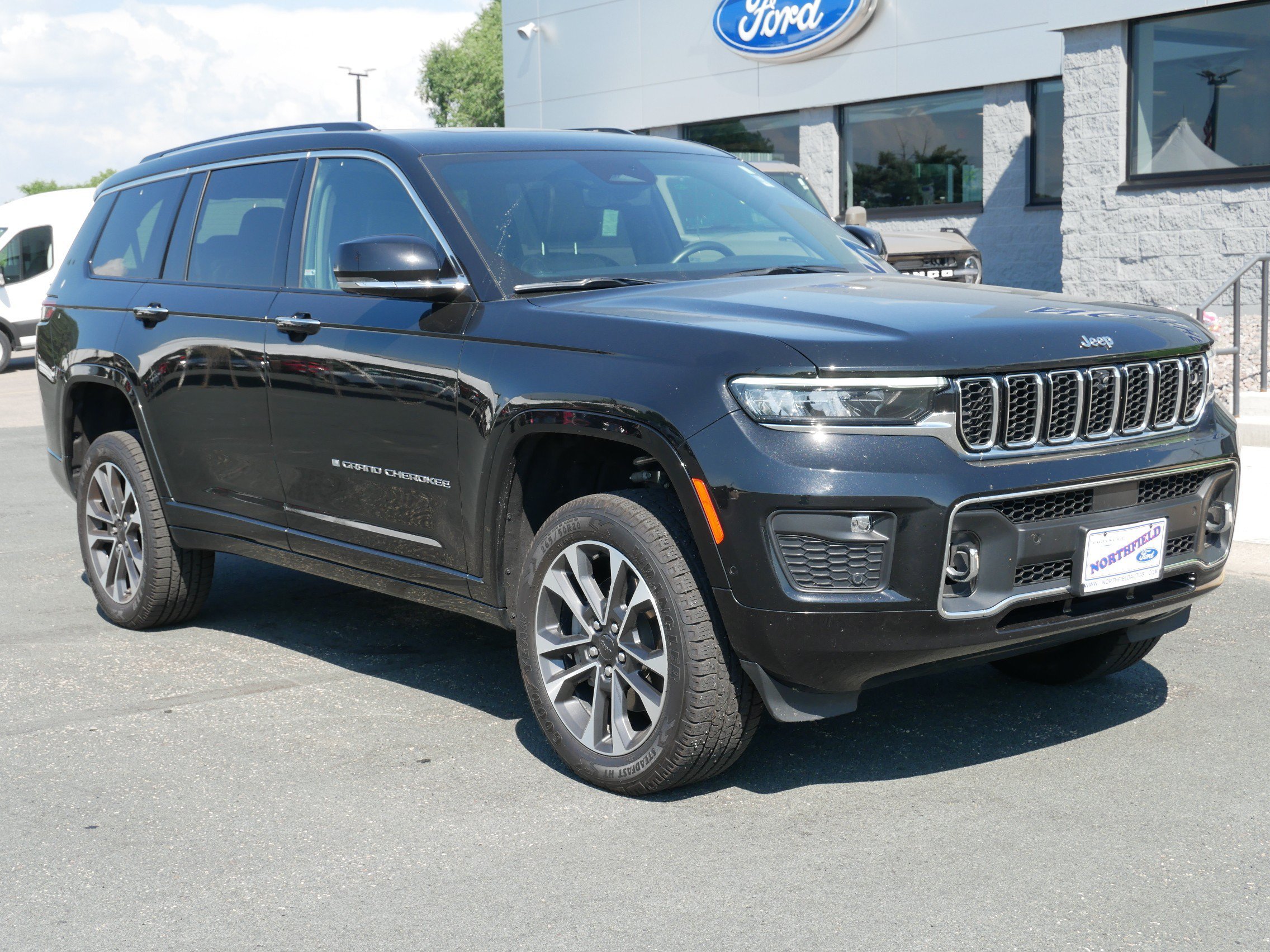 Used 2021 Jeep Grand Cherokee L Overland with VIN 1C4RJKDT0M8199160 for sale in Northfield, Minnesota
