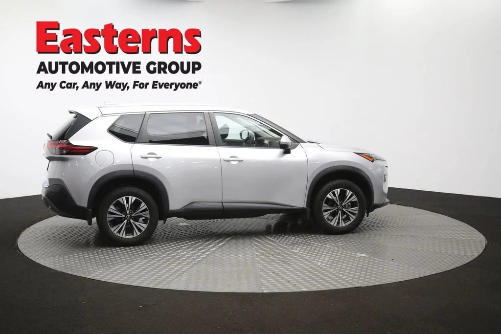 Used 2023 Silver Nissan SV image 105