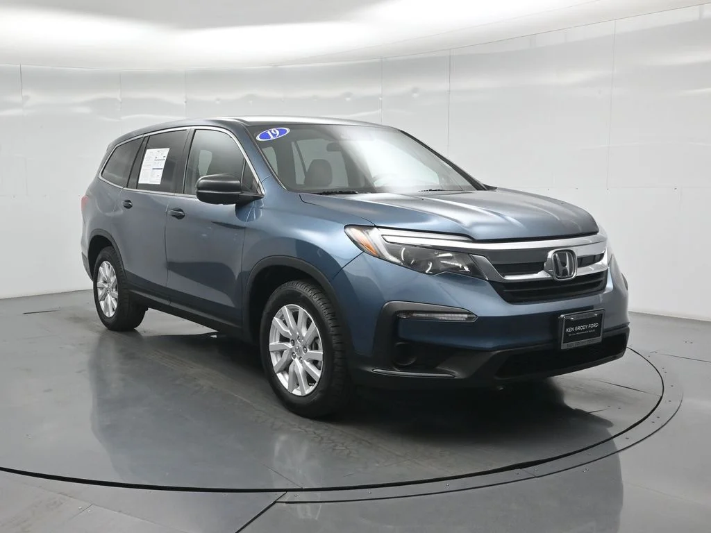 Used 2019 Black Honda LX image 54